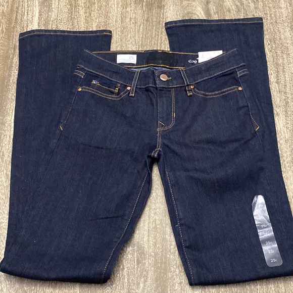 NEW Gap Low rise slim in the hip & thigh’s Boot cut leg opening stretchy - Picture 1 of 11